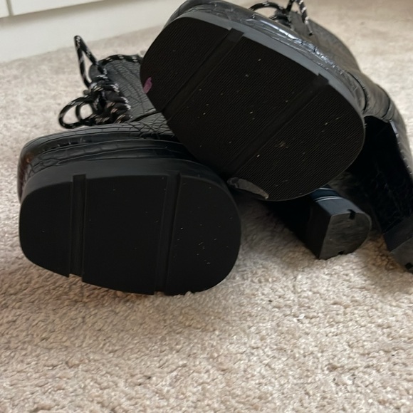 Azalea wang heels size 7 - Picture 4 of 5